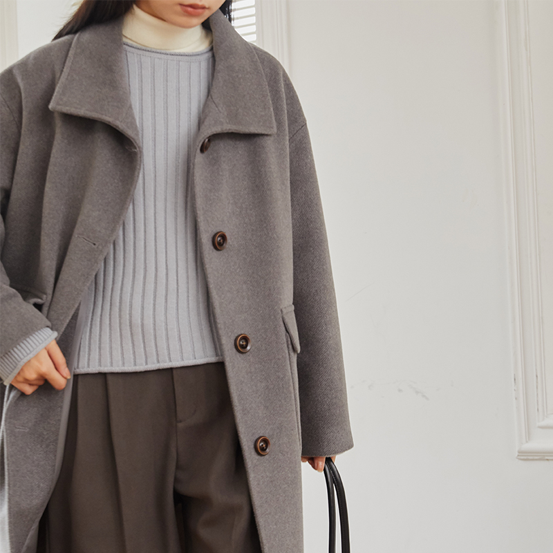 复古，显白，显瘦，大口袋，复古翻领