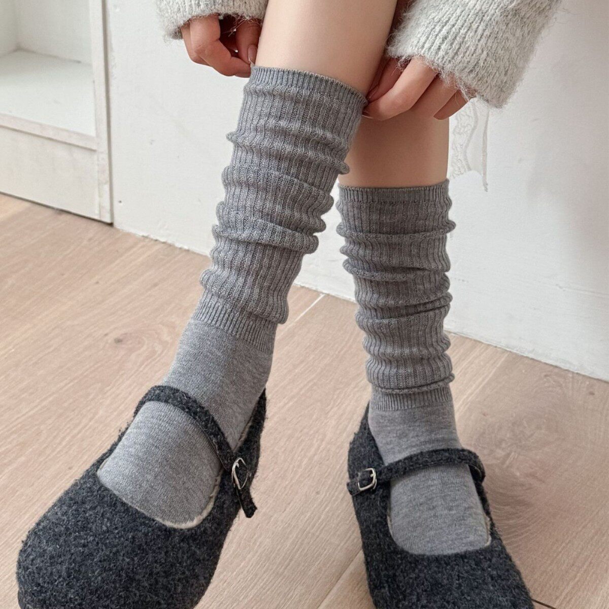 灰色格雷系小腿袜子女桑蚕丝羊毛miu系堆堆袜纯色百搭勃肯鞋长袜