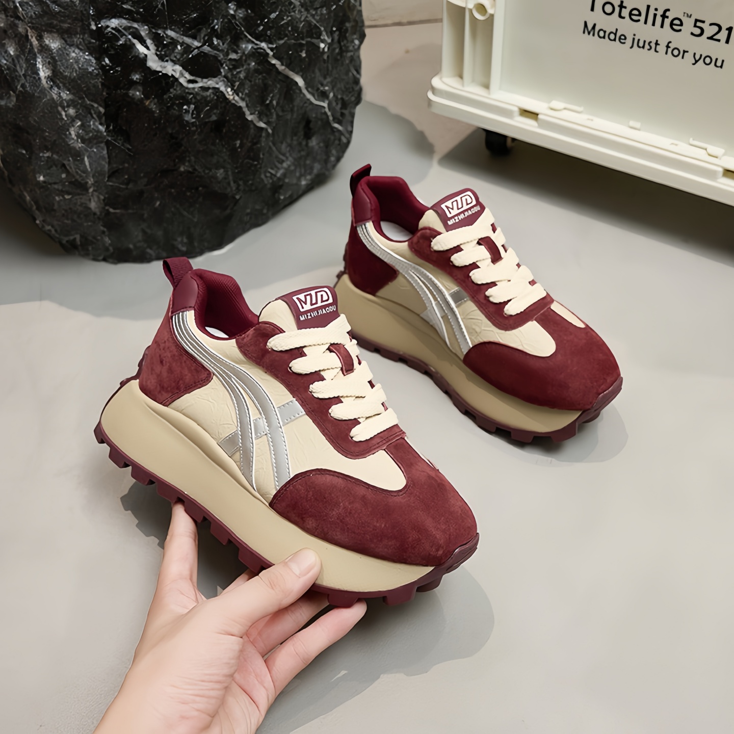 内增高7CM女鞋小个子休闲运动鞋女2025秋冬加绒德训鞋厚底阿甘鞋