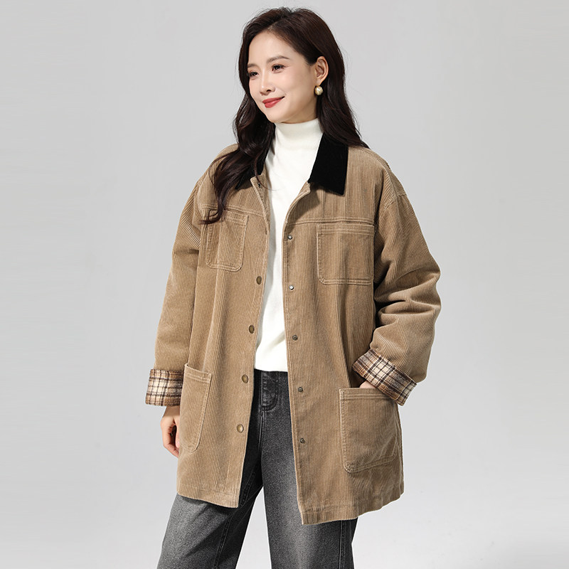 羽绒灯芯绒外套女秋冬新款卡其翻领条绒大衣宽松夹克休闲加绒上衣