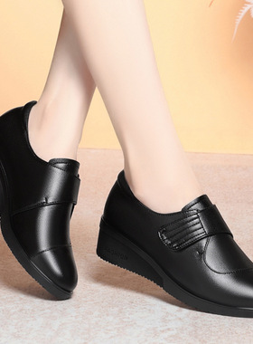 2024年新款英伦风女鞋粗跟漆皮单鞋软皮乐福鞋圆头中跟小皮鞋春