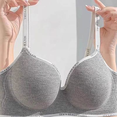 内衣女小胸聚拢加厚显胸大无钢圈收副乳防下垂运动风无痕文胸罩