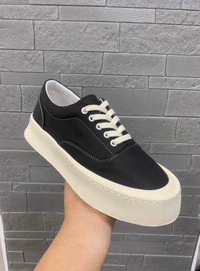 2026春夏季简约风头层丝绸小牛皮男士耐磨厚软底休闲鞋复古鞋男潮