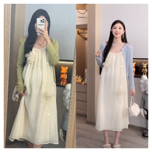 纯欲风孕妇装2024夏季新款外穿开衫长袖纯色设计感吊带裙女两件套