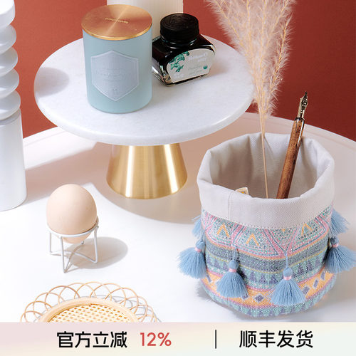 阳春小镇桌面创意杂物化妆刷简约