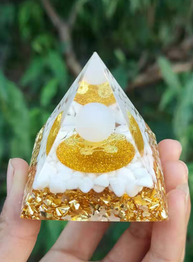 跨境水晶球金字塔水晶碎石滴胶树脂家居桌面摆件礼物树脂摆件