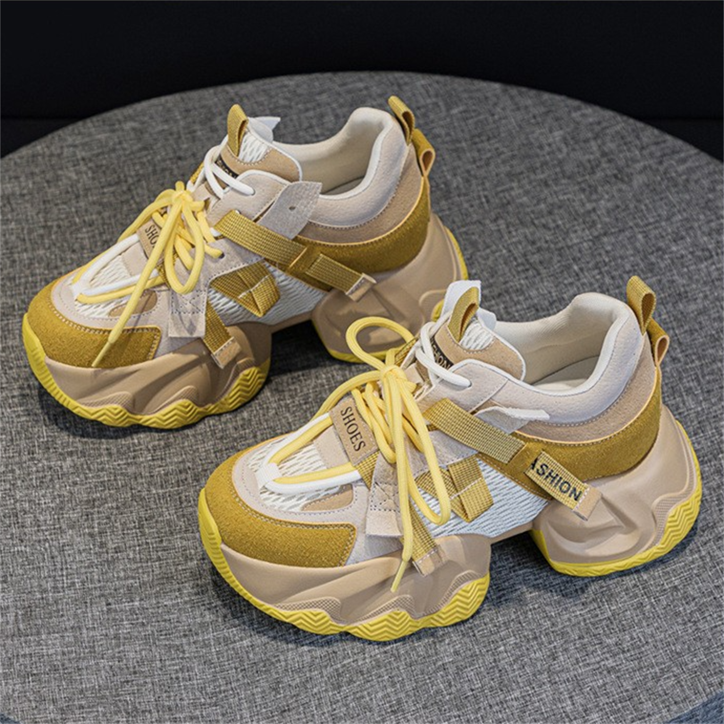 网红爆款真皮女鞋2025年春秋季新款松糕厚底内增高运动球鞋休闲鞋