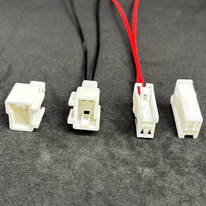 适用现代悦纳悦动瑞纳IX35起亚K2K3K5改装汽车门音箱高低喇叭插头