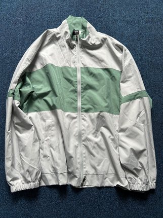 0211运动休闲外套女 速干拉链长袖