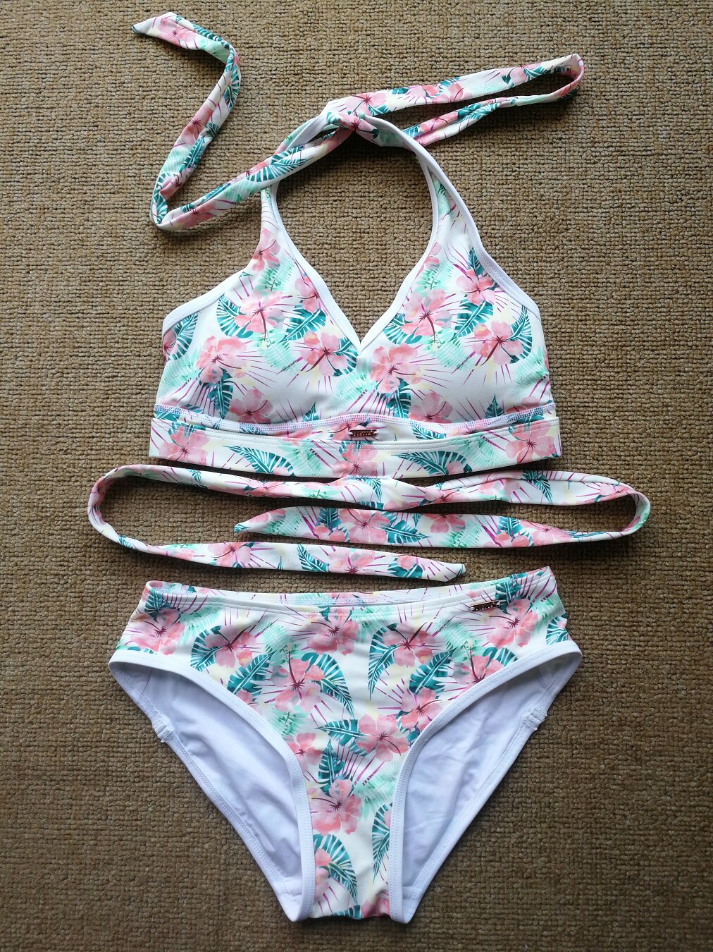 天亮无忧泳衣女分体深v显瘦三角裤游泳衣温泉套装