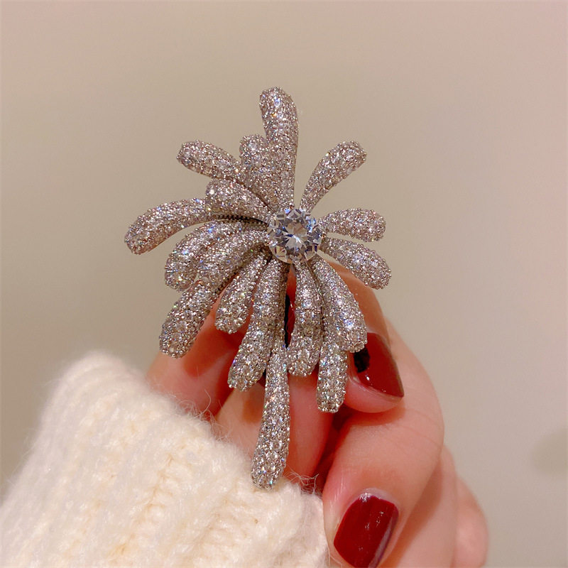 高档满钻烟花胸针胸花优雅礼物
