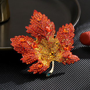红色枫叶胸花满钻胸针高档女精致别针高级感气质西服高端迎宾配饰