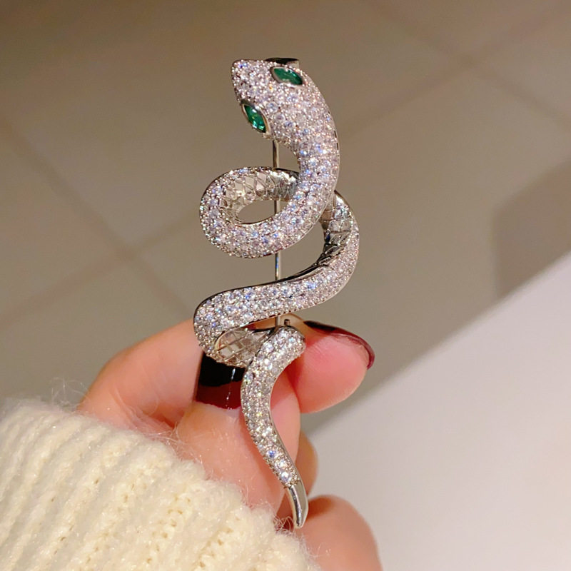本命年蛇胸针胸花男女满钻配饰潮