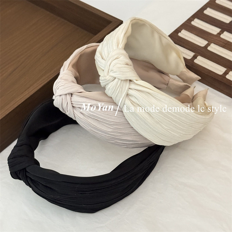 韩版褶皱打结纯色布艺发箍时尚外出发卡宽边气质头箍压发发捆头饰