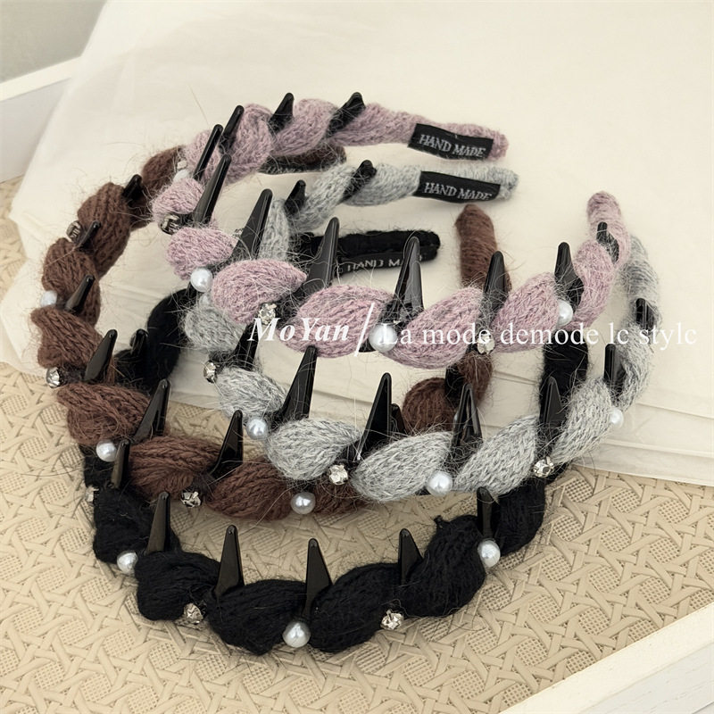 韩版小香风重工毛线发箍秋冬高级感珍珠水钻头箍气质带齿防滑发卡
