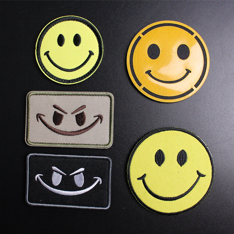 笑脸系列刺绣魔术贴章 反光贴 可爱背包贴 创意布贴 装饰贴章臂章
