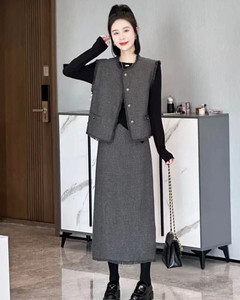 小香风时尚套装女秋季高级感洋气慵懒风坎肩马甲高腰半身裙两件套