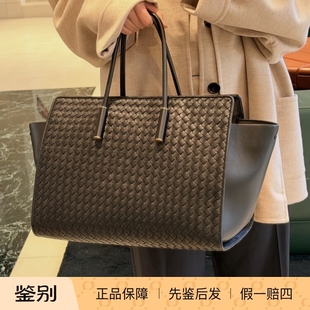BV新款女包 黑色编织包 手提单肩托特包Bottega Veneta葆蝶家2026