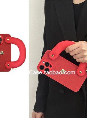 简约个性轻奢金色山茶花16promax适用苹果15promax手机壳iphone13便携充棉手腕11月坑纹红色12个性14套