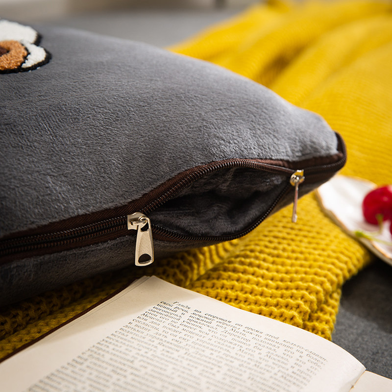 加厚抱枕被子两用办公室午睡毯多功能车用车载靠枕靠垫折叠二合一