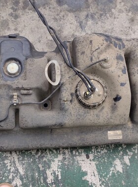 双龙路帝s1油箱原装进口拆二手油箱 发动机油箱 燃油箱stavic