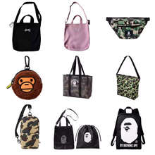 BAPE日本杂志附录迷彩猿人头帆布斜跨手机通勤挂件双肩包
