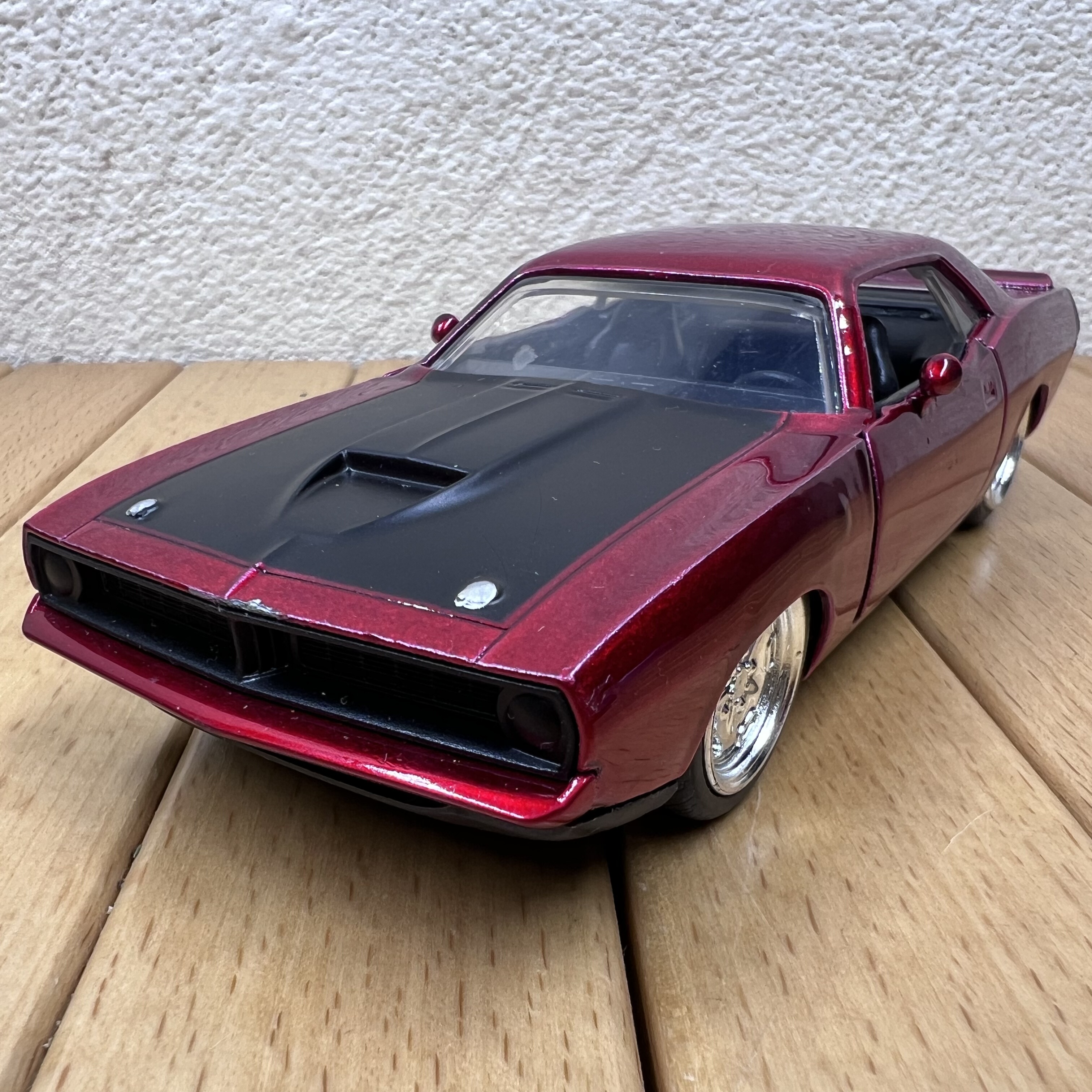 1:32普利茅斯1973款梭鱼汽车合金模型摆件 美式肌肉车模型摆设