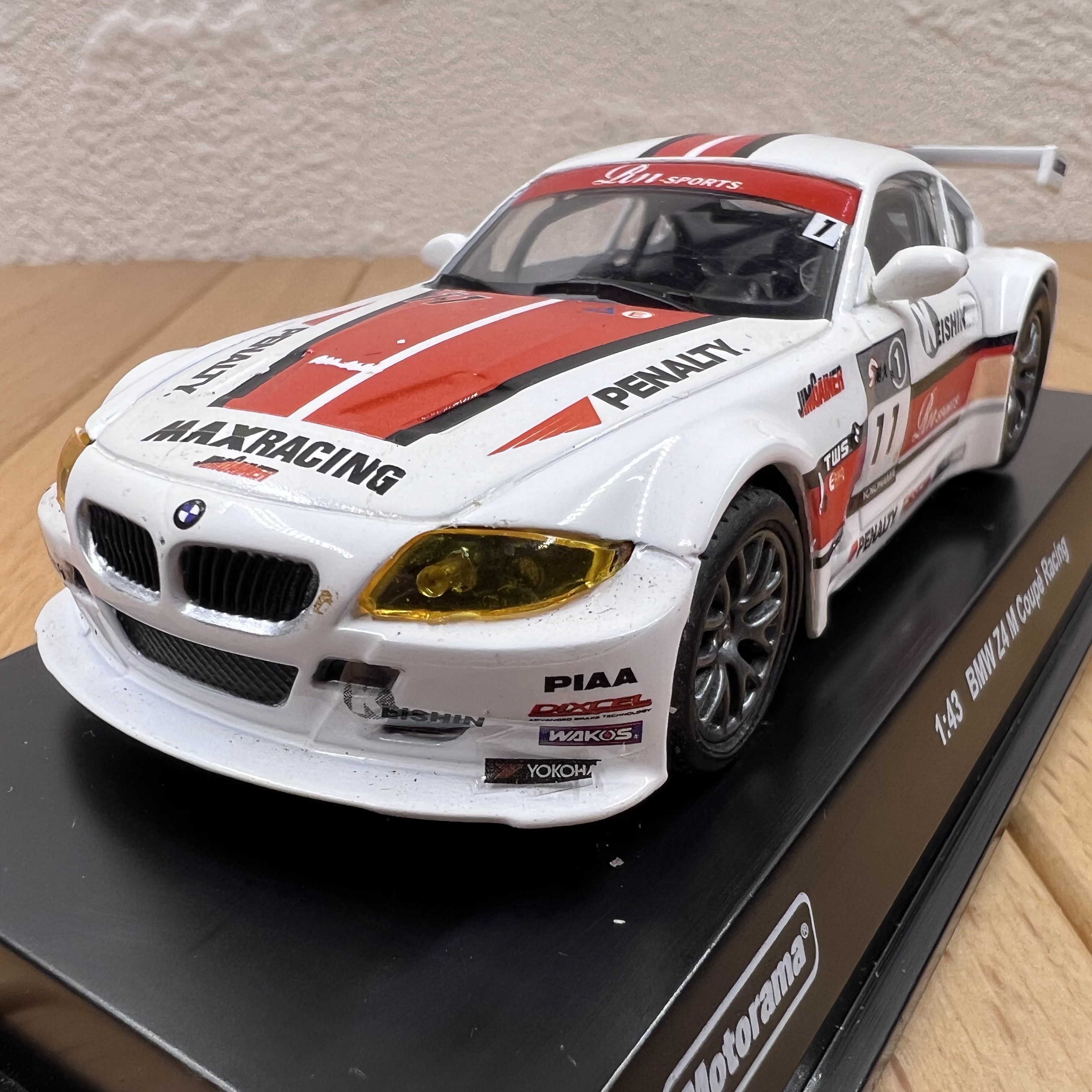 瑕疵处理 1:43宝马Z4汽车合金模型摆件赛车场景摆设