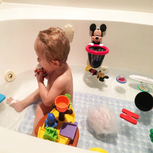 浴缸防滑垫PVC环保洗澡垫吸盘防摔儿童脚垫浴室淋浴地垫家用防霉