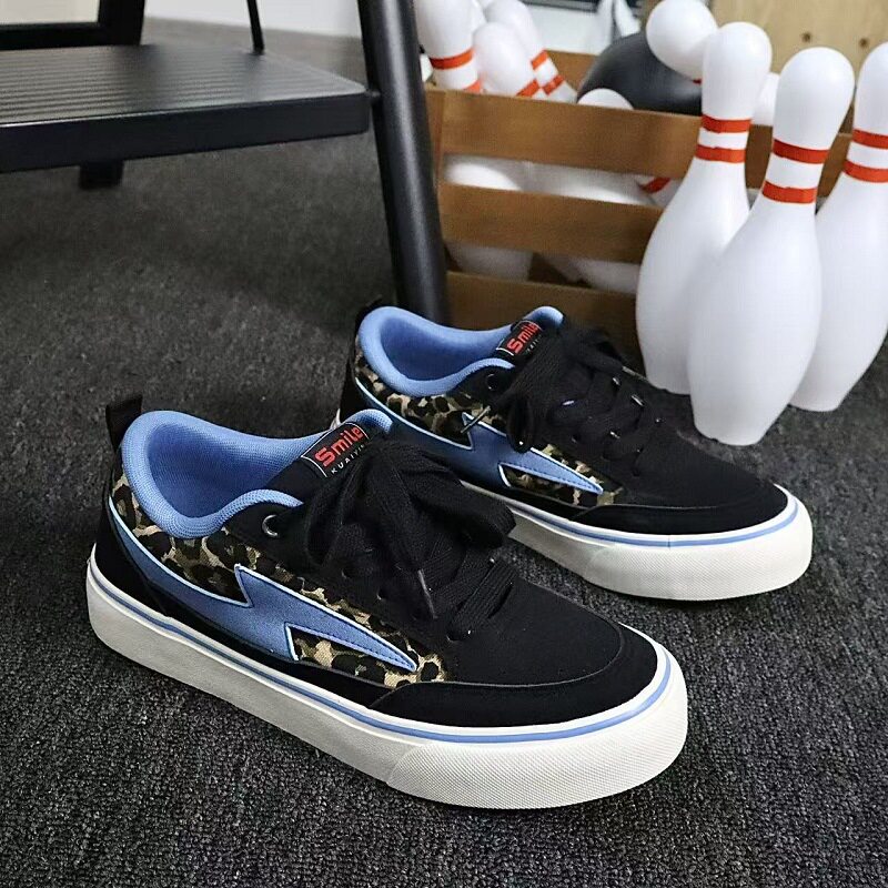 VASIBAEN 2026春季新款帆布鞋男百搭迷彩面包板鞋小众设计ins港风