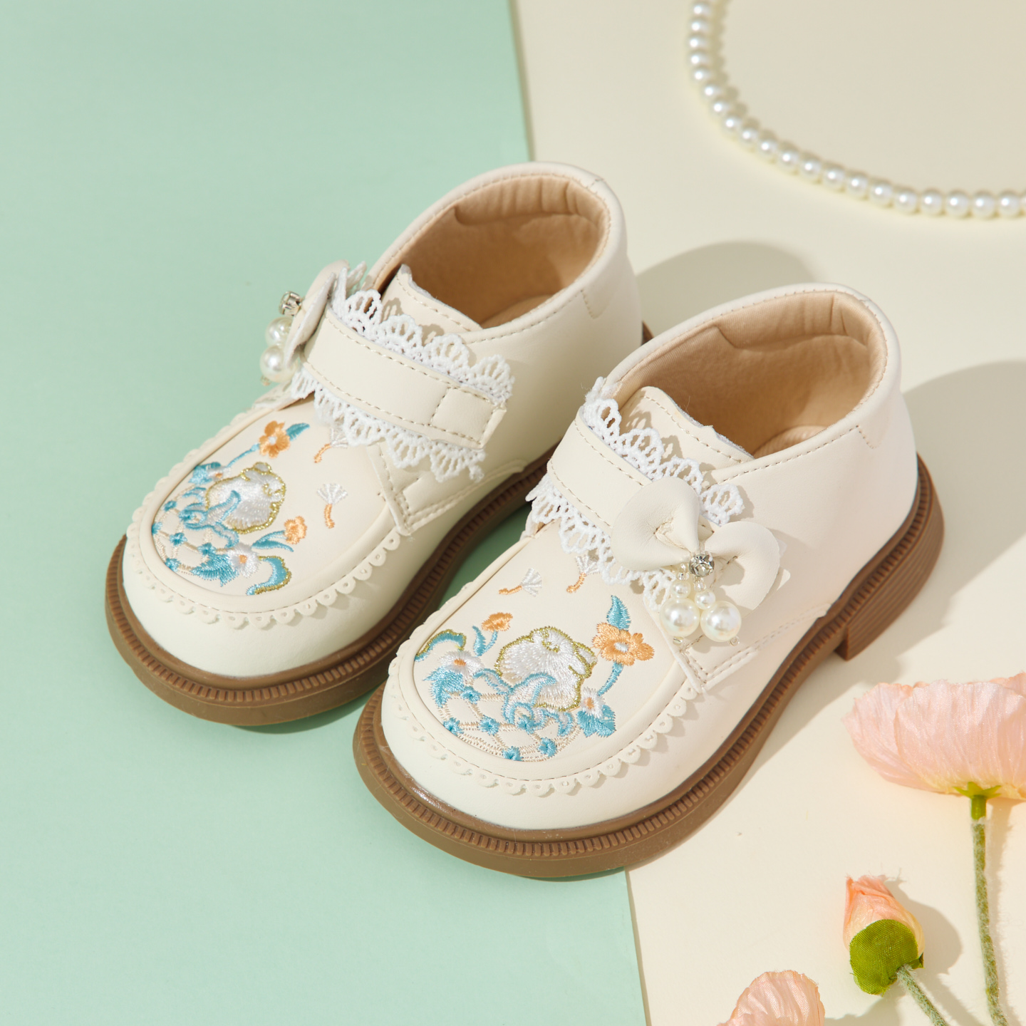 儿童高级洋气新中式小皮鞋