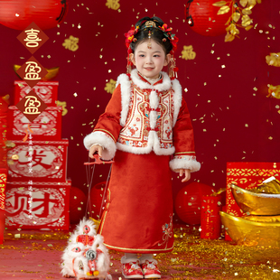汉服女童2025冬款儿童新中式国风仙气马甲旗袍裙女宝过年拜年服