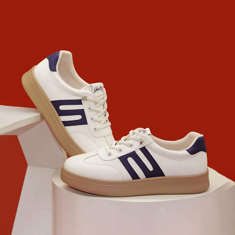 杰豪2025新款真皮休闲板鞋