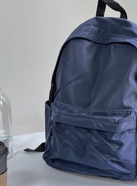 川久玲坠感轻便尼龙双肩包运动中性背包男女大学生防水书包电脑包