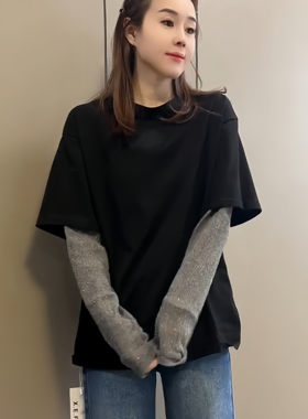 2026春季新款拼色假两件T恤女时尚洋气宽松显瘦大版圆领长袖上衣