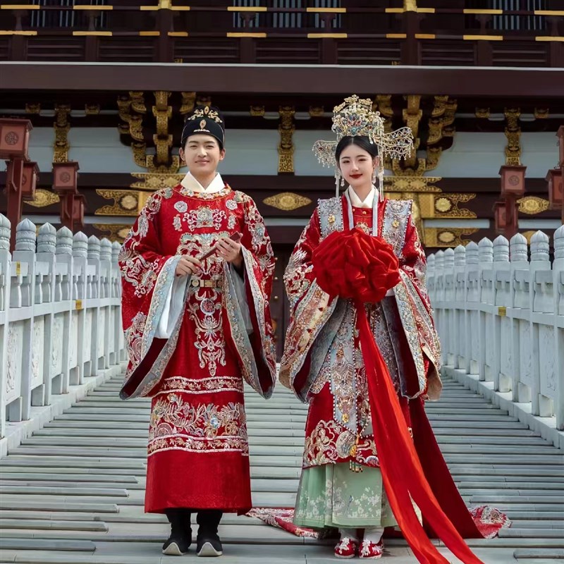 速发明制汉服婚服全套中式凤冠霞帔宋制新娘重工刺绣古装租赁