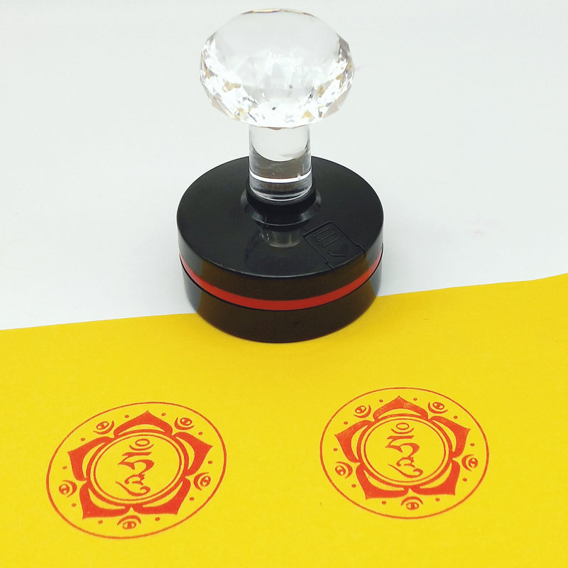 速发吽字梵文字印敏嗡 阿 吽 三金刚字 用品光章自动出油印章