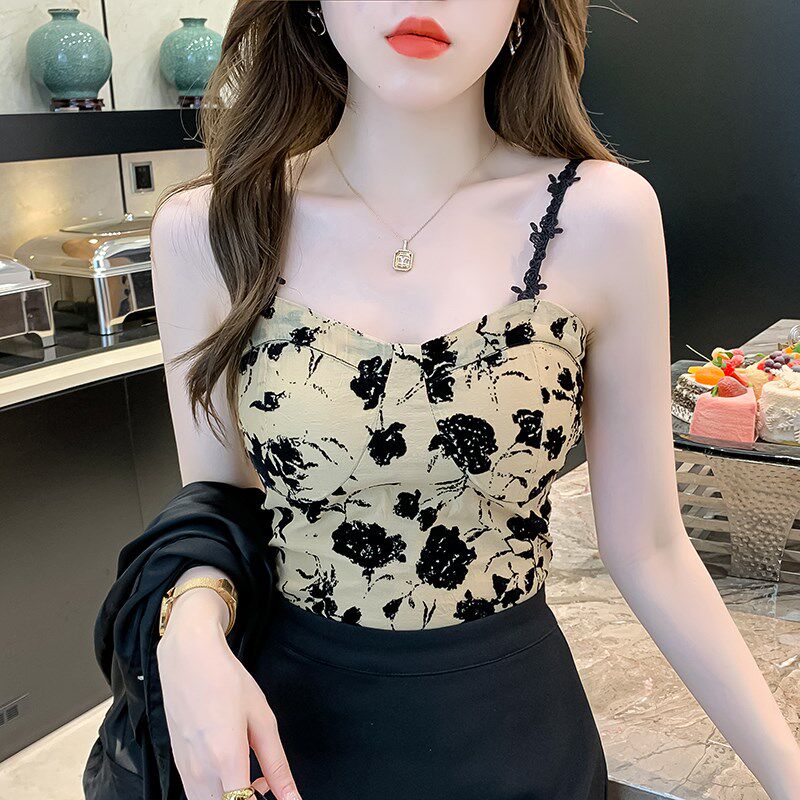 现货碎花吊带女夏外穿薄款内搭修身H显瘦短款独特别致小上衣潮