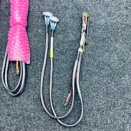议价安费诺amphenol PCIE X16 5.0转2*MCIO 8X转接线 转接卡