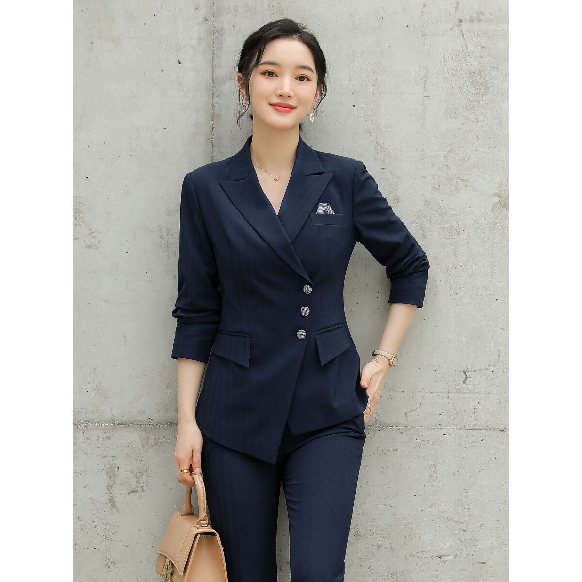 诗璐雅女士短外套2026年春秋新款客服经理不规则设计感小西装外套