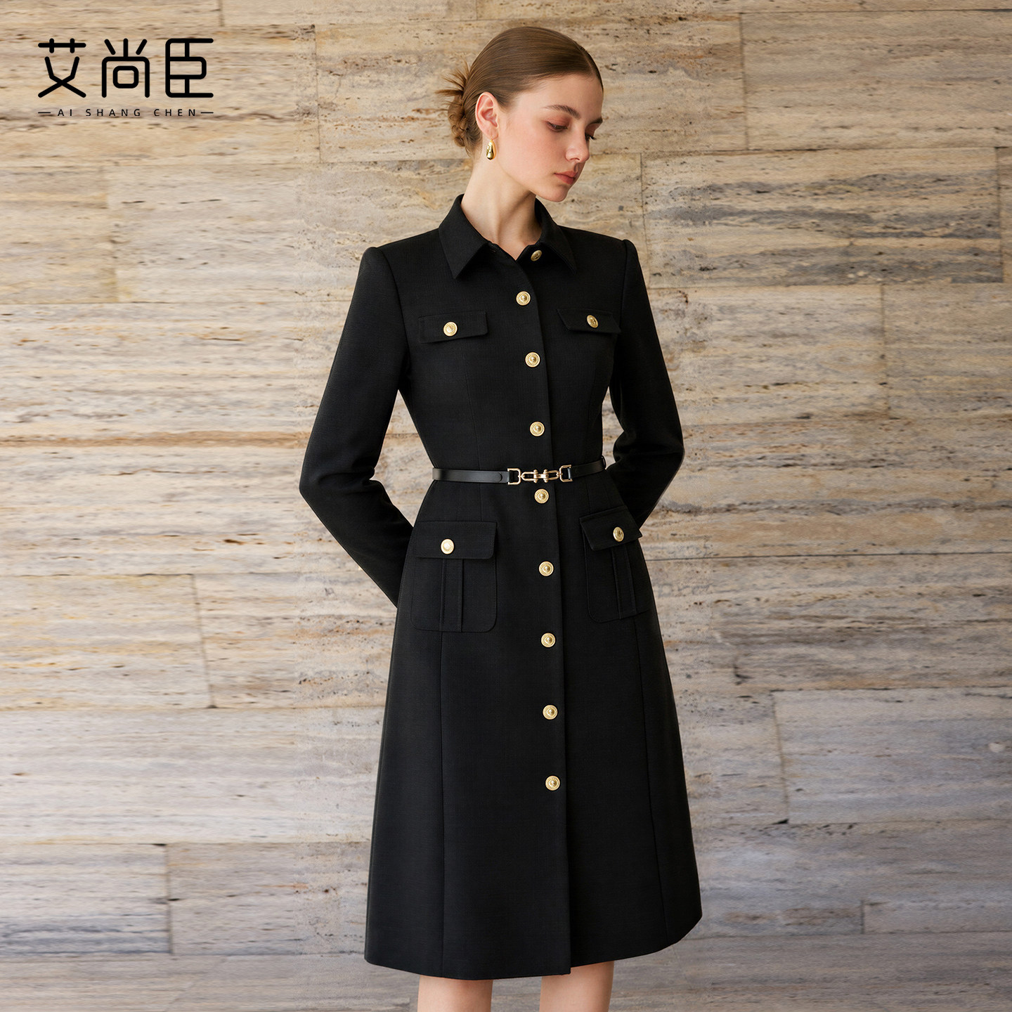 艾尚臣小香风黑色连衣裙女秋冬收腰显瘦金属扣装饰翻领中长裙气质