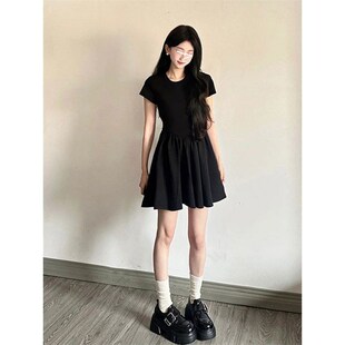 速发清腰小个子梨形身材黑色连衣裙子夏220季5年新款收仓字小黑裙