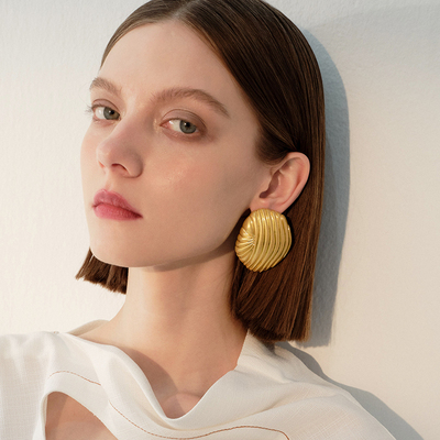 苏心夸张独特合金耳环