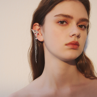 苏心蝴蝶流苏耳夹无耳洞女新款高级感轻奢耳骨夹长款精灵耳饰夸张