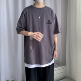 深灰色