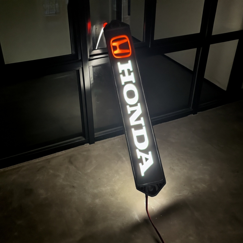 奇瑞iCAR V27中网标灯发光中网标灯前杠格栅前机盖中网日行灯高亮