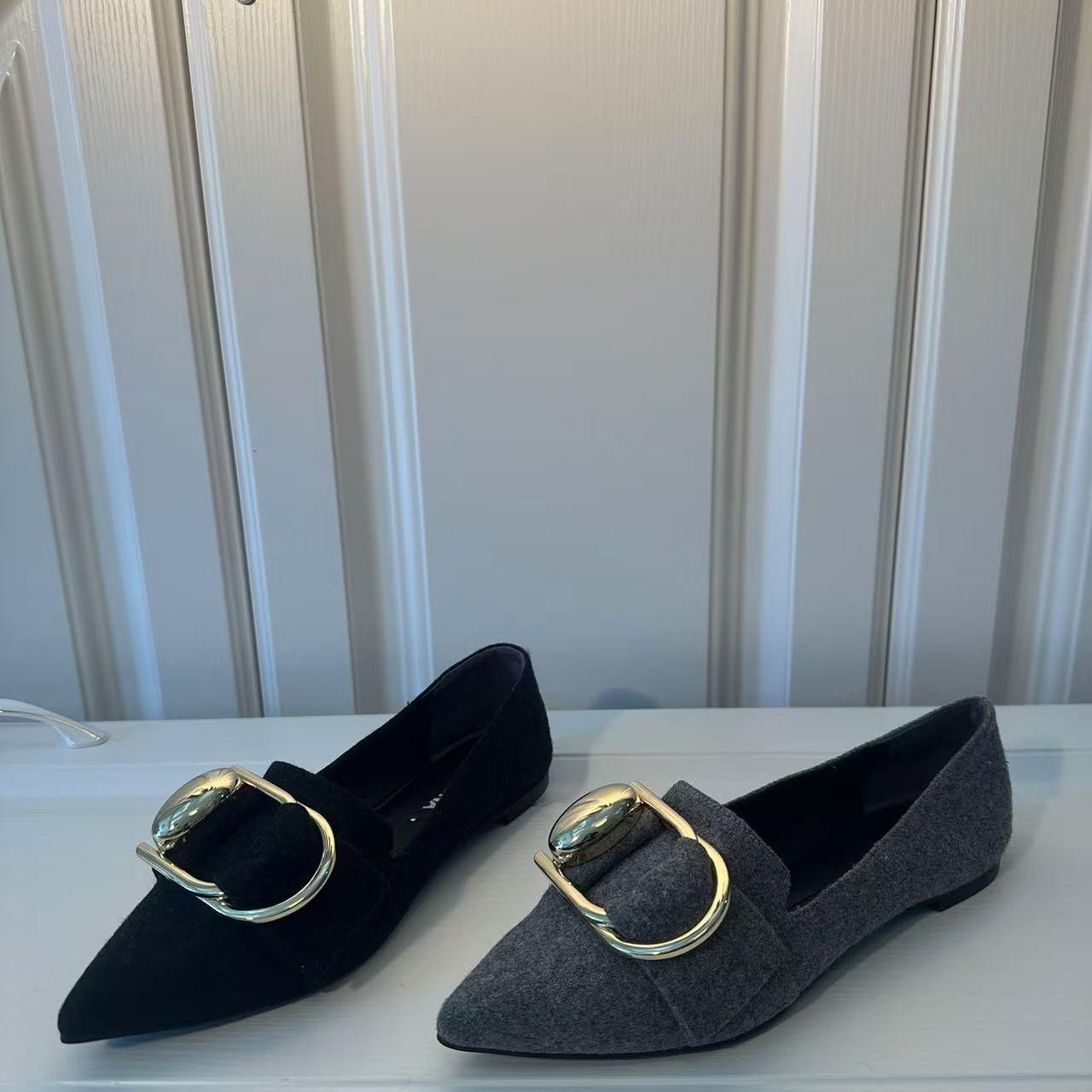 STELLALUNA新款尖头平底单鞋