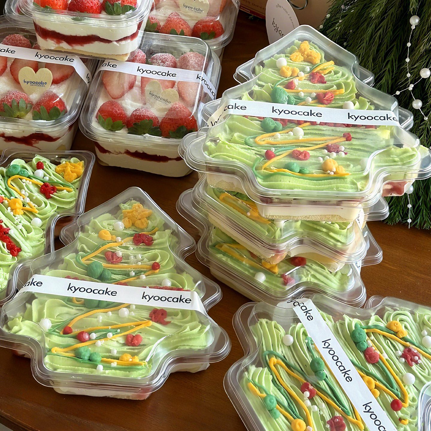 2025圣诞节蛋糕盒子透明圣诞树盒