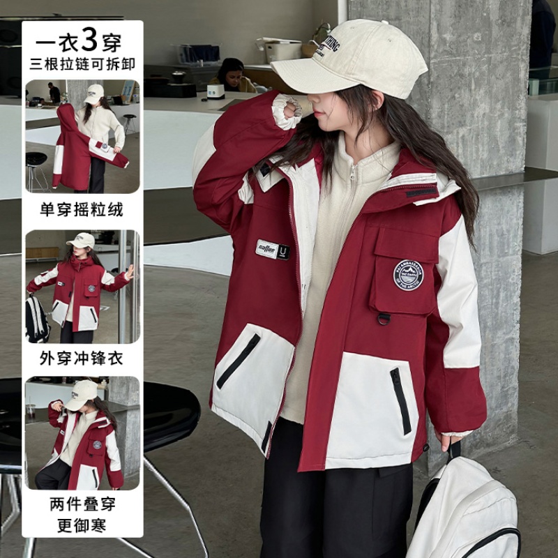 女童秋冬款加厚三合一连帽冲锋衣