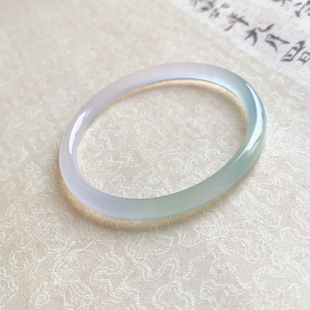 细圆条美人镯 青绿色玉髓手镯 天然正品 极细叮当玉镯子 天青